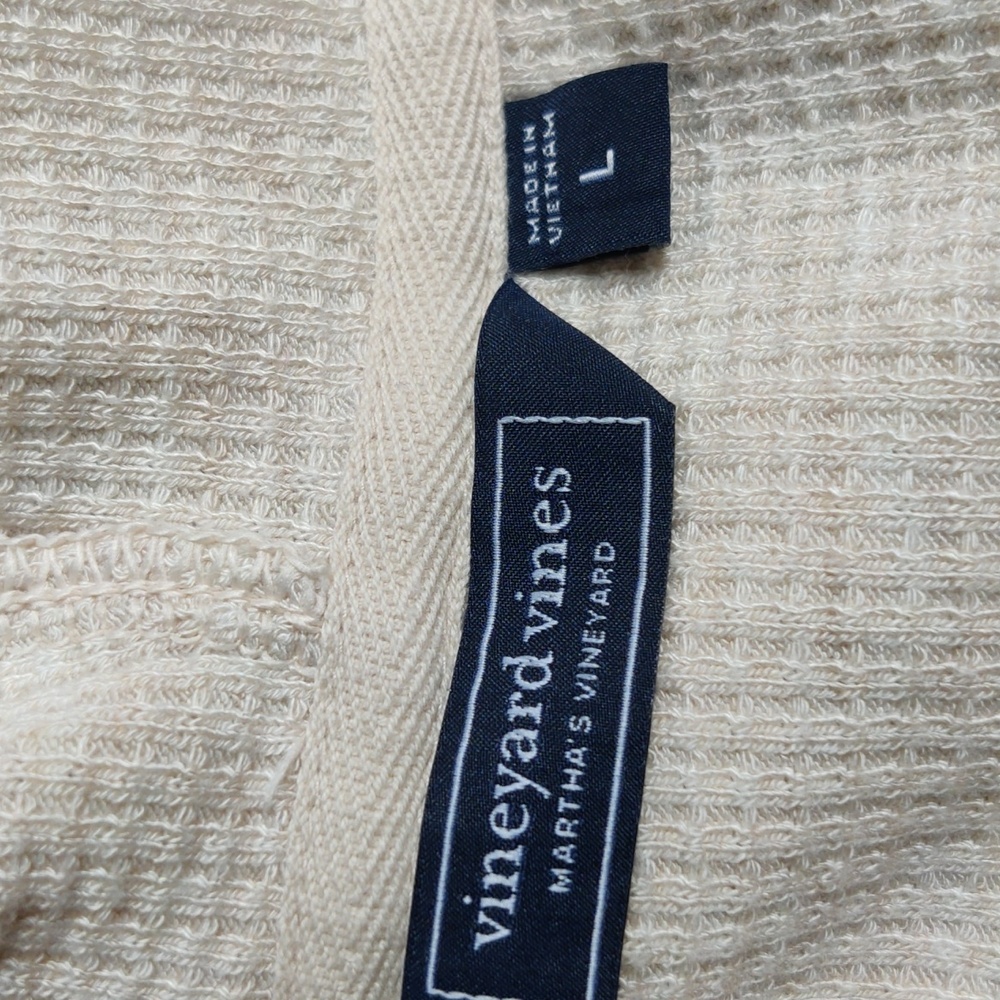 Vineyard Vines Cropped Oversized Sweater - Picture 3 of 9